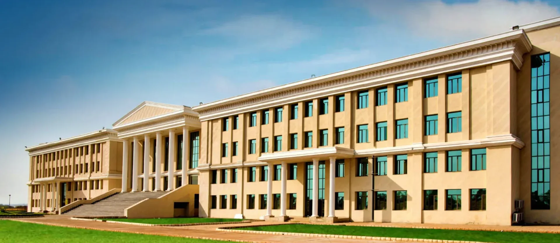 Amity University, Raipur